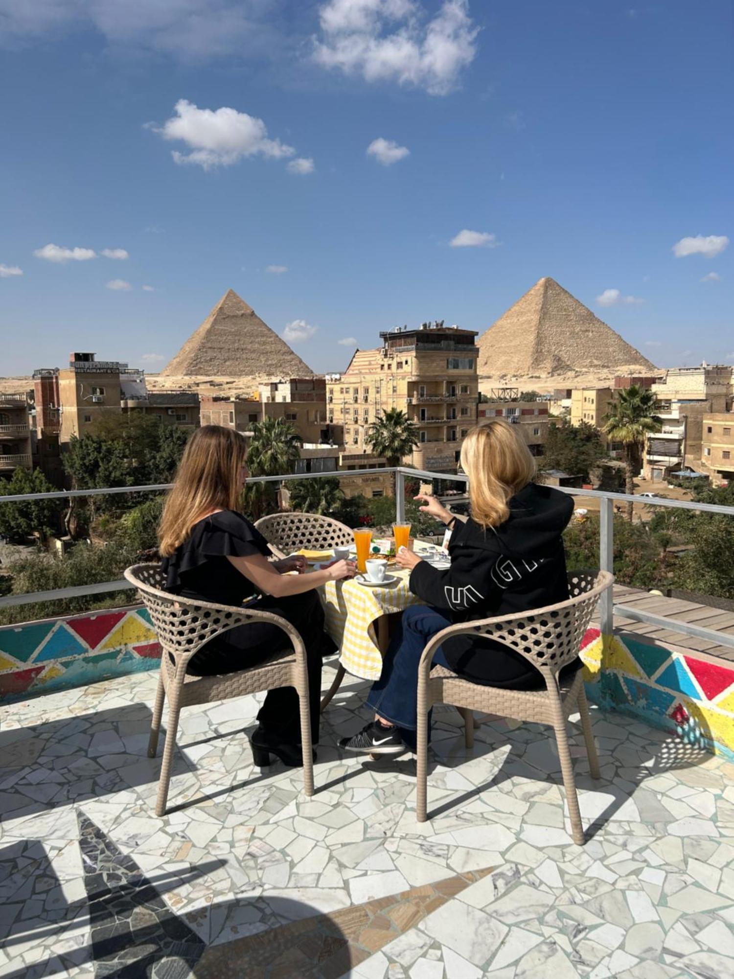 Matto Pyramids Inn Kafret el-Gabal Exteriér fotografie